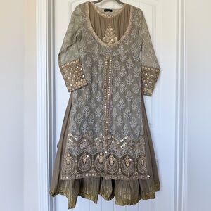 Junaid Jamshed J. Pret Embroidered 2pc Set - Gold Sequence Work- Taupe Brown (S)